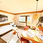 فندق Landgasthof Jostalstueble تيتيسي نيوستادت