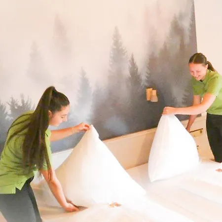 Hotel Landgasthof Jostalstueble 3*