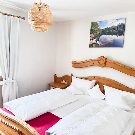 Hotel Landgasthof Jostalstüble Titisee-Neustadt