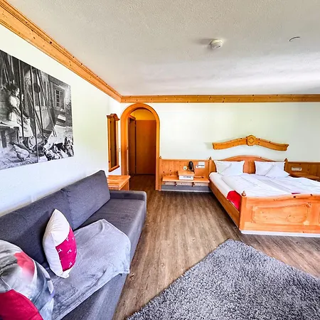 Landgasthof Jostalstueble Hotel Titisee-Neustadt