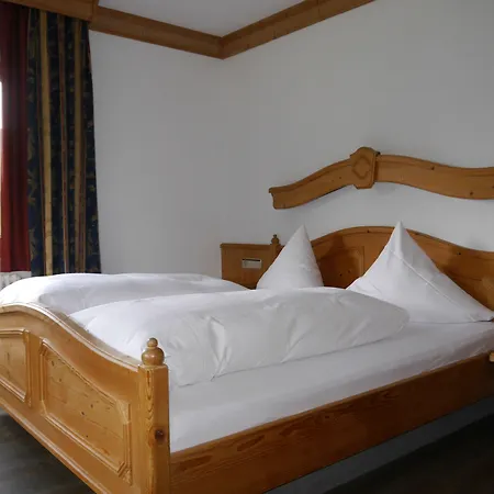 Landgasthof Jostalstueble 3*