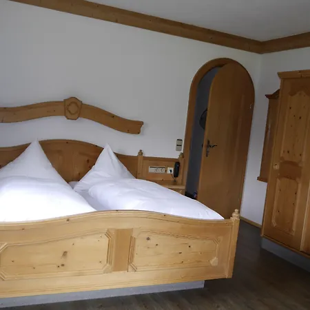 Landgasthof Jostalstueble Hotel