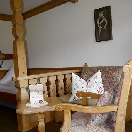 Landgasthof Jostalstueble Titisee-Neustadt