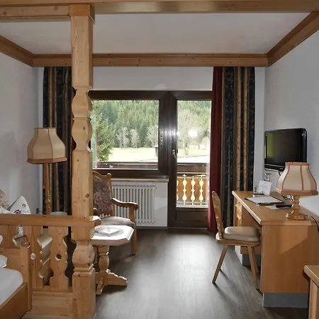 Hotel Landgasthof Jostalstüble 3*